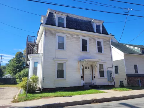 69 Central St, Saint Johnsbury, VT 05819