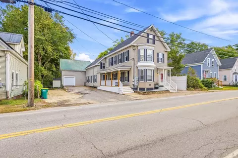 22 Highland St, Rochester, NH 03867