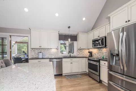 Kitchen - 2 Barnes Dr, Stratham, NH 03885 photo 2 of 4