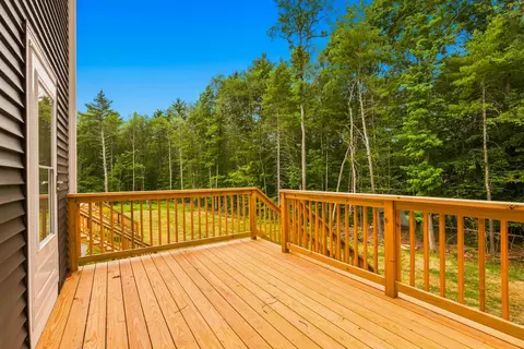Exterior - 102 Jenness Roa Rd #D, Epping, NH 03042 photo 3 of 7