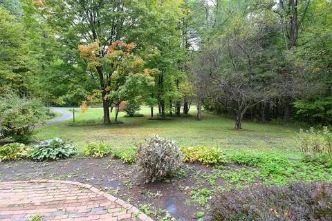 Exterior - 228 Yantz Hill Rd, Williston, VT 05495 photo 4 of 9