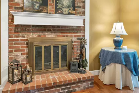 Entry Way - 25 Faith Rd, Windham, NH 03087 photo 1 of 1