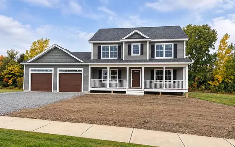795 Harbor View Dr, St. Albans Town, VT 05478