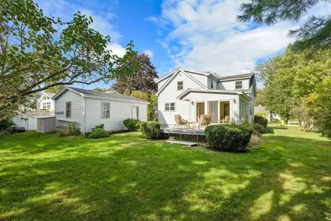 Exterior - 32 Perkins Rd, Rye, NH 03870 photo 6 of 7