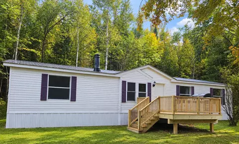 8 George Hill Rd, Enfield, NH 03748