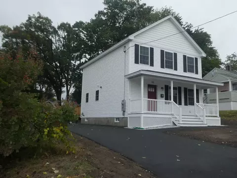152 Oakdale Ave, Manchester, NH 03103