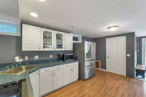 Kitchen - 53 Westside Dr, Atkinson, NH 03811 photo 4 of 4