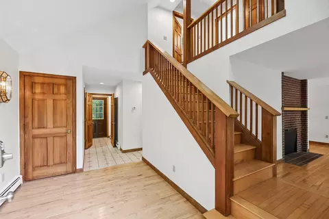 Entry Way - 2 Buskey Cir, Hanover, NH 03755 photo 2 of 4
