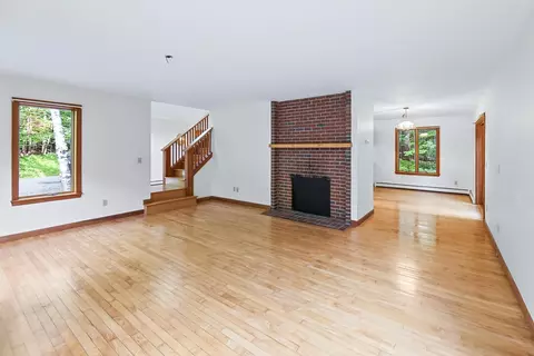Living - 2 Buskey Cir, Hanover, NH 03755 photo 3 of 4