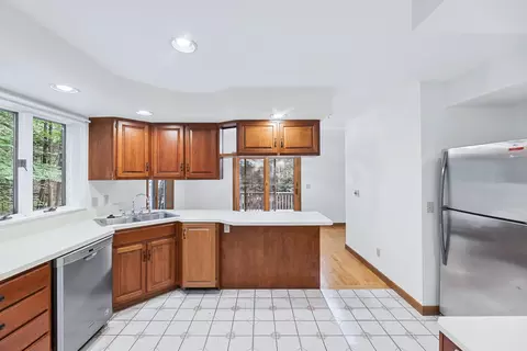 Kitchen - 2 Buskey Cir, Hanover, NH 03755 photo 1 of 3
