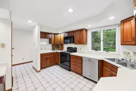 Kitchen - 2 Buskey Cir, Hanover, NH 03755 photo 2 of 3