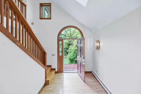 Entry Way - 2 Buskey Cir, Hanover, NH 03755 photo 1 of 4