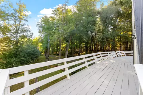 Exterior - 10 Pine Rd, North Hampton, NH 03862 photo 5 of 13