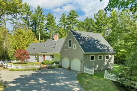247 Wilder Ln, New London, NH 03257