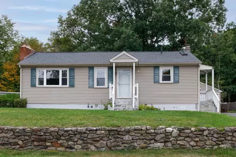169 Exchange Ave, Manchester, NH 03104