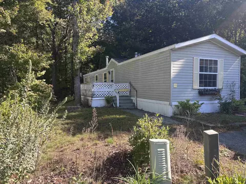 120 Estate Dr, Barrington, NH 03825