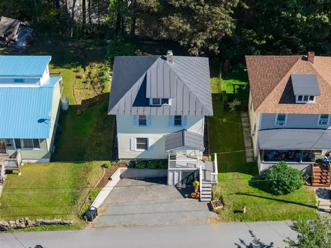 View/Area - 6 Mckenzie Dr, Windsor, VT 05089 photo 2 of 3