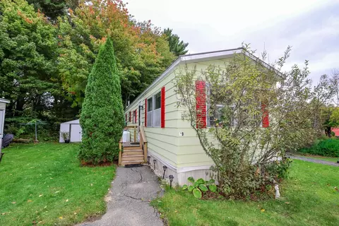 19 Winter St, Belmont, NH 03220