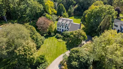 97 Tidewater Farm Rd, Stratham, NH 03885