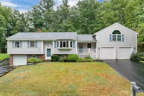 10 Davis Rd, Merrimack, NH 03054