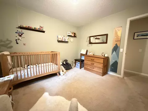 Bedroom - 87 Colonial Dr, Mendon, VT 05701 photo 1 of 5