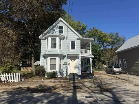 10 School St, Rochester, NH 03867