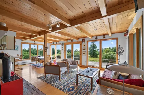 511 Shearer Hill Rd, Wilmington, VT 05363