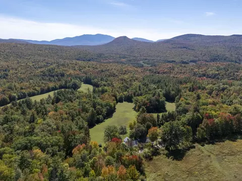 901 Merrill Mountain Rd, Landaff, NH 03585