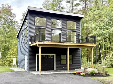302 Route 13 Rte, Brookline, NH 03033