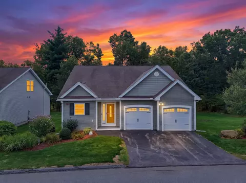 30 Sagewood Dr, Pelham, NH 03076