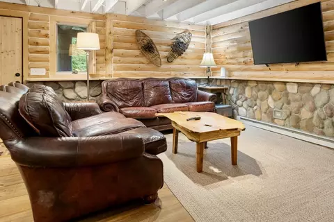 Living - 33 Indian Point Rd, Hebron, NH 03241 photo 7 of 8
