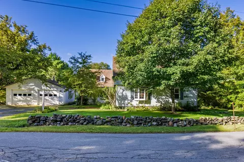 52 Rennie Rd, Hanover, NH 03755