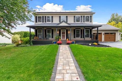 3 Sycamore Ln, Essex Junction, VT 05452