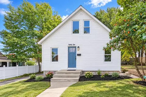 31 Moreau St, Manchester, NH 03102