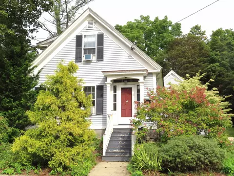 46 S Lincoln St, Keene, NH 03431
