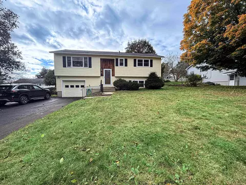 15 Victor Pl, Rutland, VT 05701