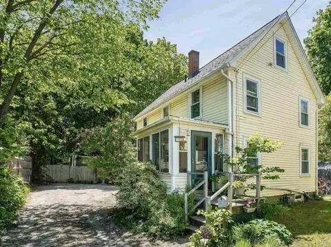 17 5 Clinton St, Concord, NH 03301