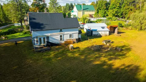 38 Flat St, Woodbury, VT 05681