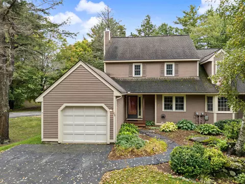 25 Villager Rd, Chester, NH 03036