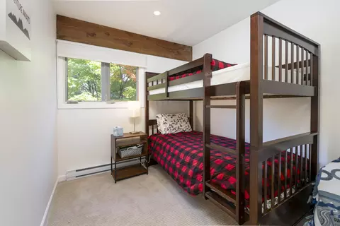 Bedroom - 768 E Mountain Rd #C2, Killington, VT 05751 photo 6 of 7