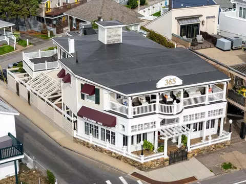 365 Ocean Blvd, Hampton, NH 03842