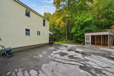 Exterior - 262 Collins Rd, Lyndeborough, NH 03082 photo 9 of 13