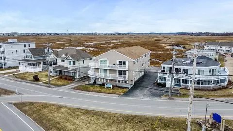 View/Area - 611 Ocean Blvd #3, Hampton, NH 03842 photo 7 of 7