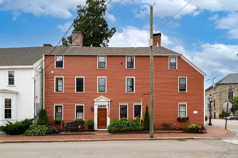 108 Pleasant St, Portsmouth, NH 03801