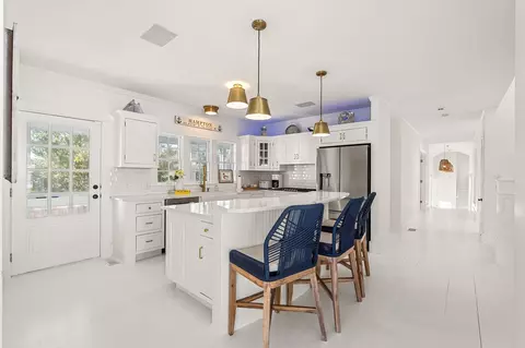 Kitchen - 1016 Ocean Blvd, Hampton, NH 03842 photo 2 of 6
