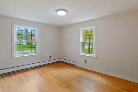Bedroom - 84 Locke Rd, Hampton, NH 03842 photo 2 of 4