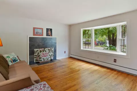 Living - 84 Locke Rd, Hampton, NH 03842 photo 1 of 3