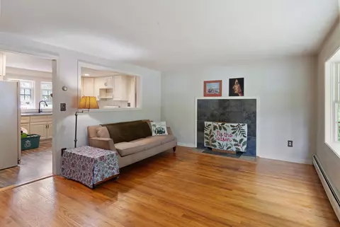 Living - 84 Locke Rd, Hampton, NH 03842 photo 2 of 3