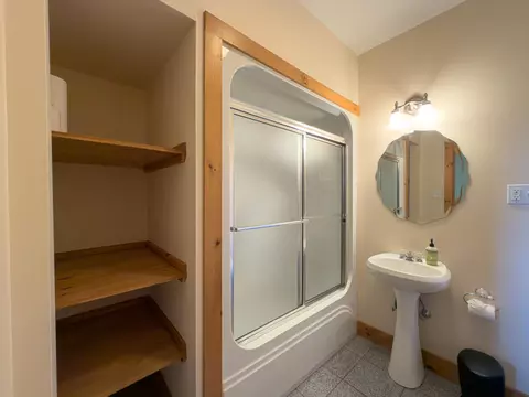 Bath - 734 Herrick Rd, Derby, VT 05829 photo 6 of 6