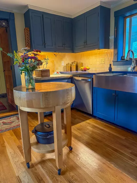 Kitchen - 23 Calais Rd, Worcester, VT 05682 photo 1 of 8